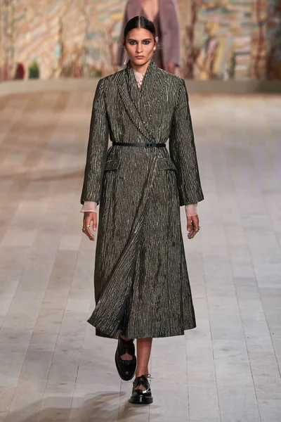 Look 59